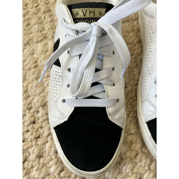 Nearly NEW Vintage Havana Gadol sneaker , $135 - Picture 5 of 9